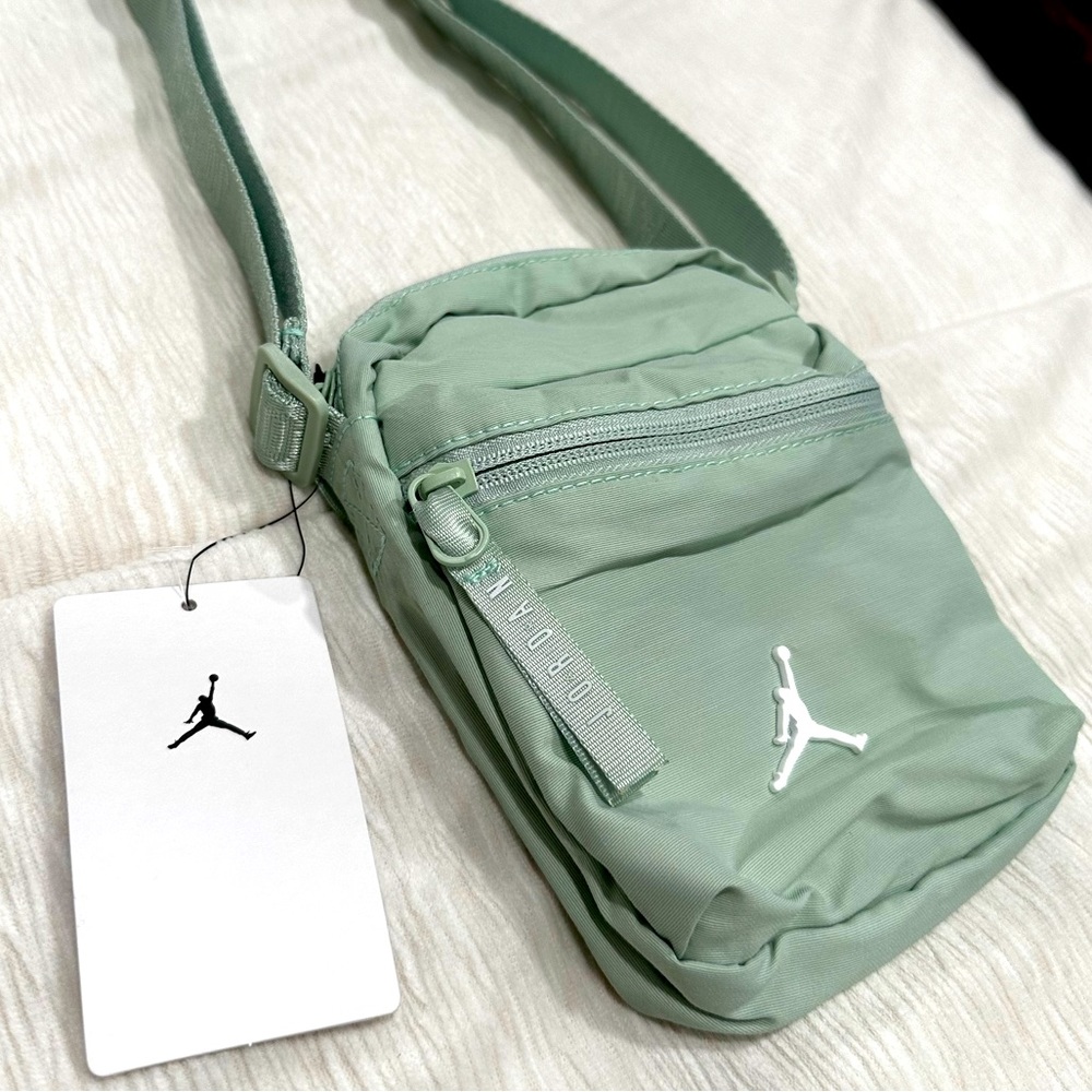 Jordan Festival Crossbody Bag Mint Green Pistachio